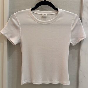 Wilfred White Ribbed Short Sleeve Tee